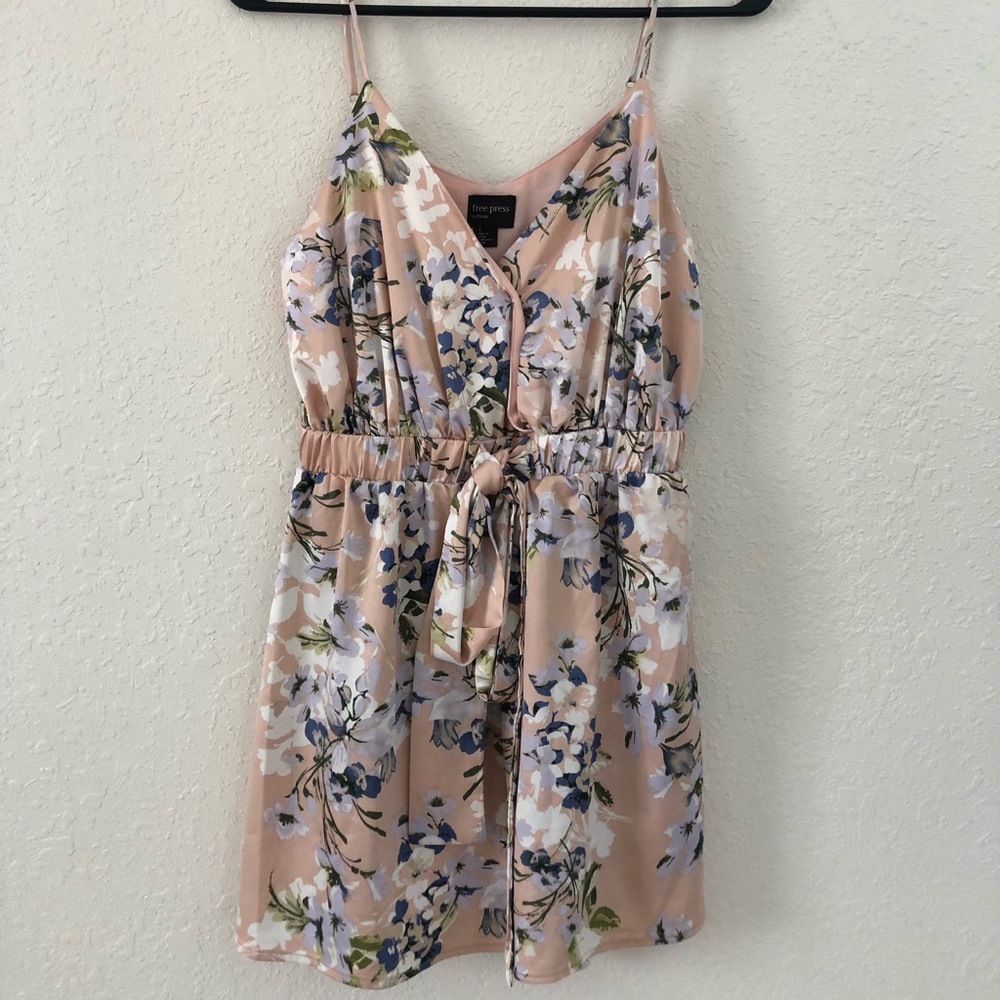 Satin Floral romper 💐